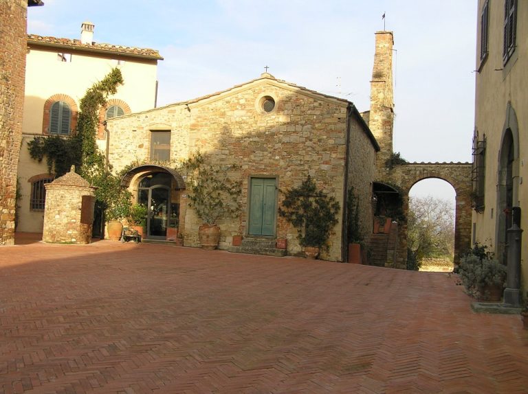 Tignano: Un Castello Medievale A Barberino Val D'Elsa - Borghi Di Toscana